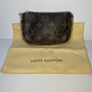 Authentic Louis Vuitton Mini Pochette Accessoires